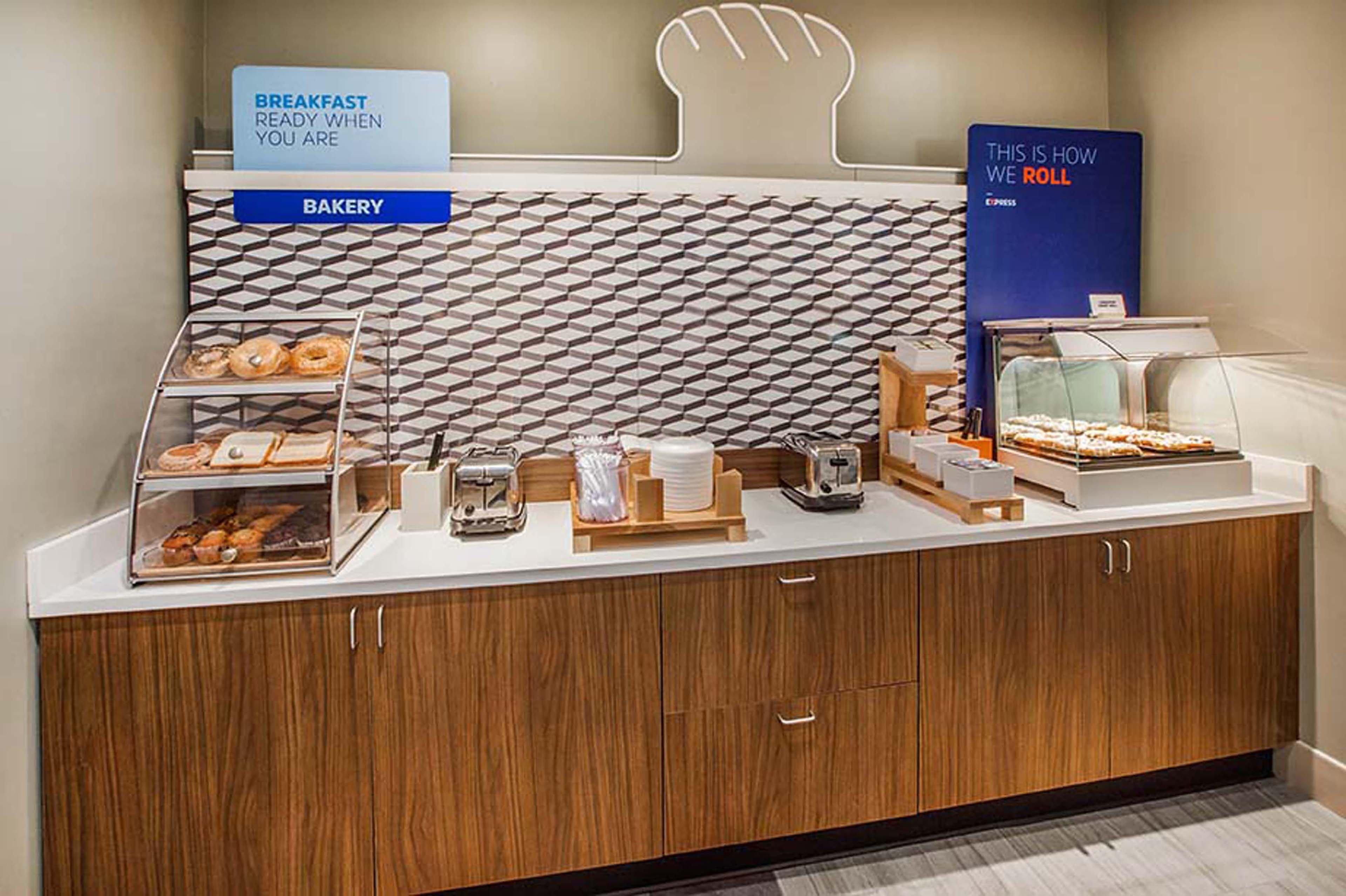 Holiday Inn Express Hotel & Suites Kalispell By Ihg Dış mekan fotoğraf