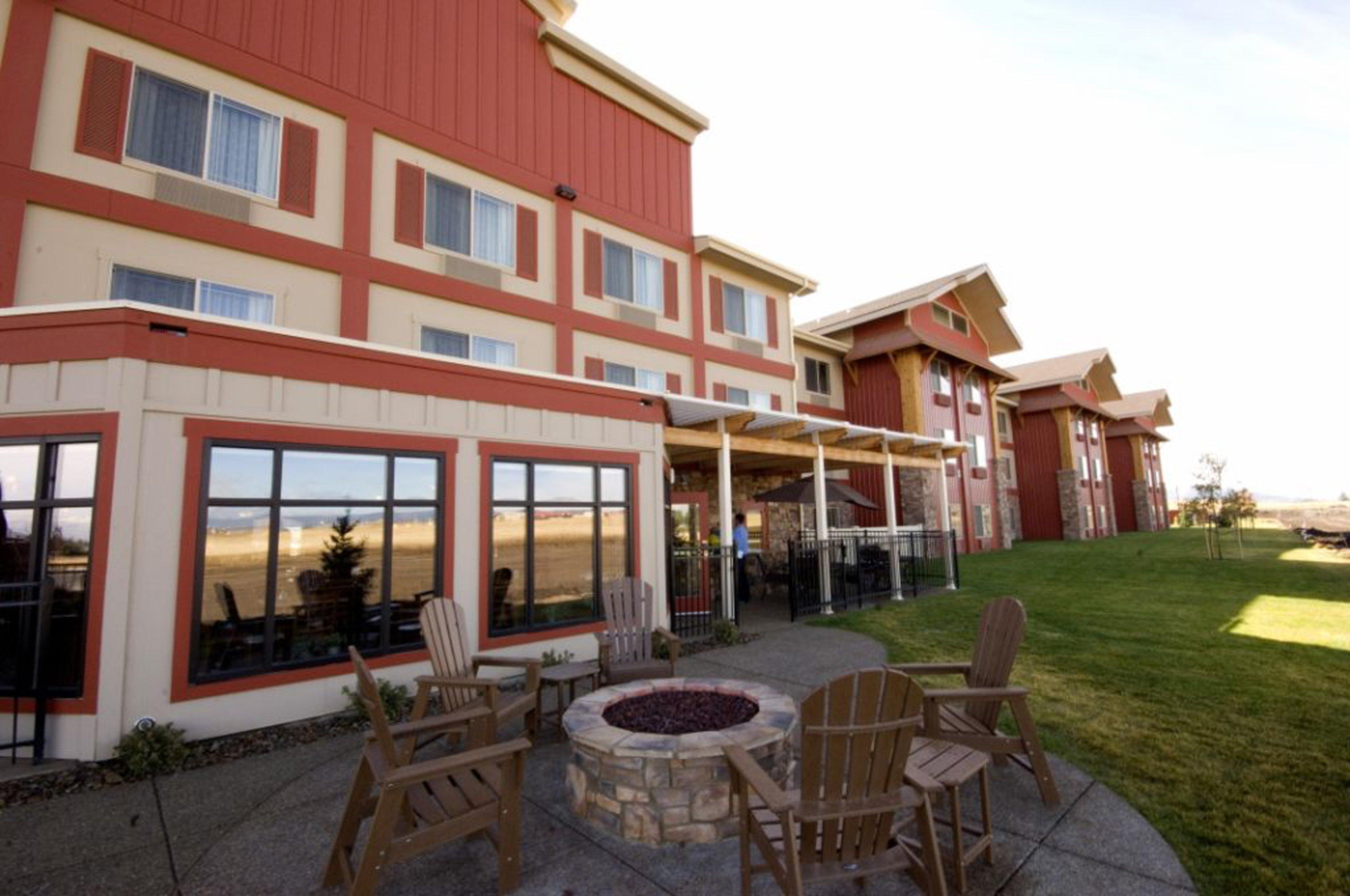 Holiday Inn Express Hotel & Suites Kalispell By Ihg Dış mekan fotoğraf