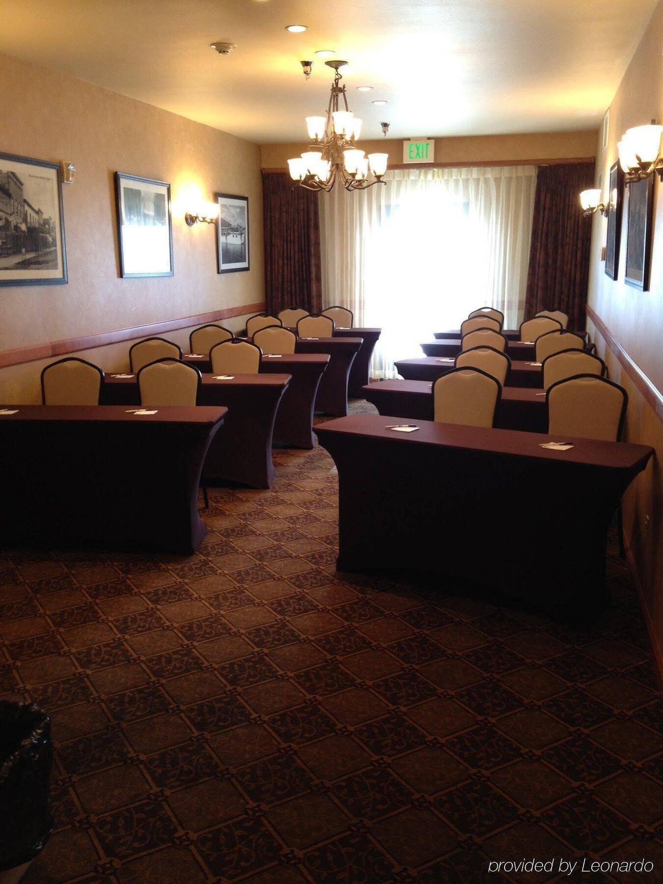 Holiday Inn Express Hotel & Suites Kalispell By Ihg Dış mekan fotoğraf